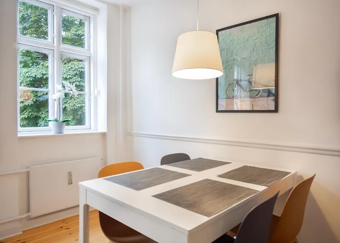 Renovated 1bedroom In Central