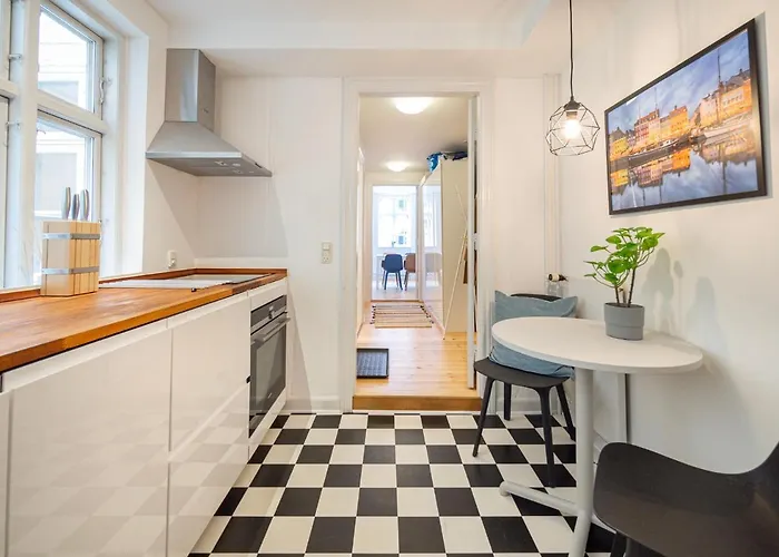 Renovated 1bedroom In Central *